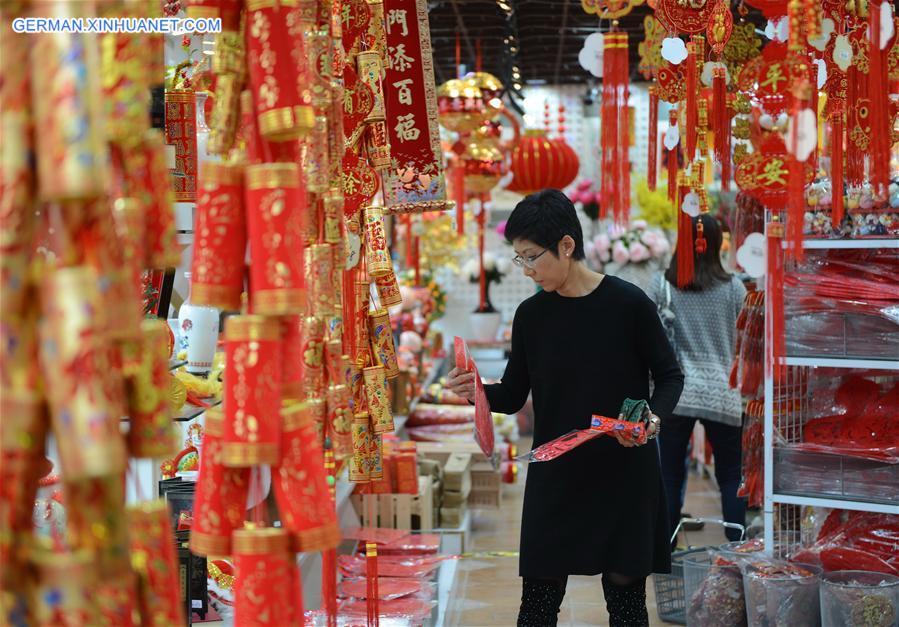 CHINA-HONG KONG-SPRING FESTIVAL-PREPARATION (CN)