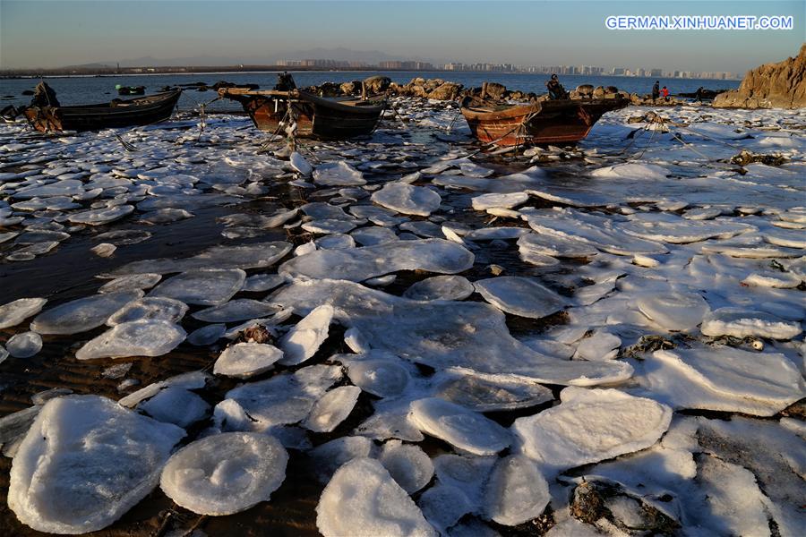 CHINA-QINHUANGDAO-FROZEN SEA (CN)