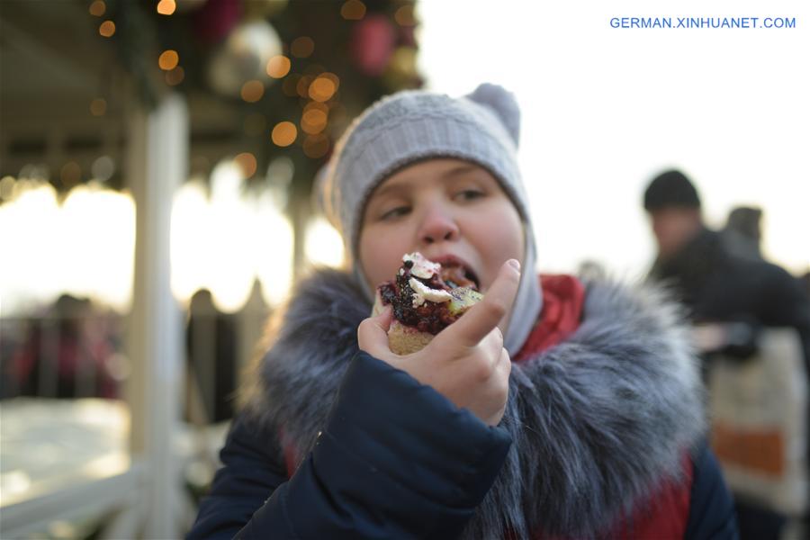 RUSSIA-MOSCOW-ORTHODOX-CHRISTMAS-PIE