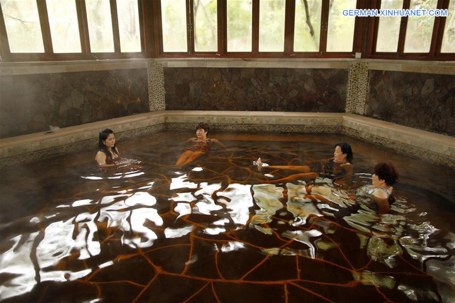 #CHINA-TOURISM-HOT SPRING (CN)