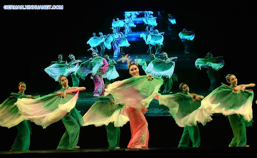 BANGLADESH-DHAKA-CHINESE ARTIST-PERFORMANCE