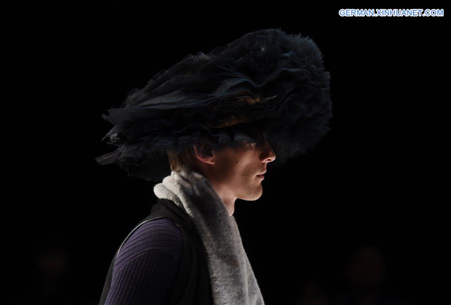 CHINA-HONG KONG-FASHION WEEK (CN)