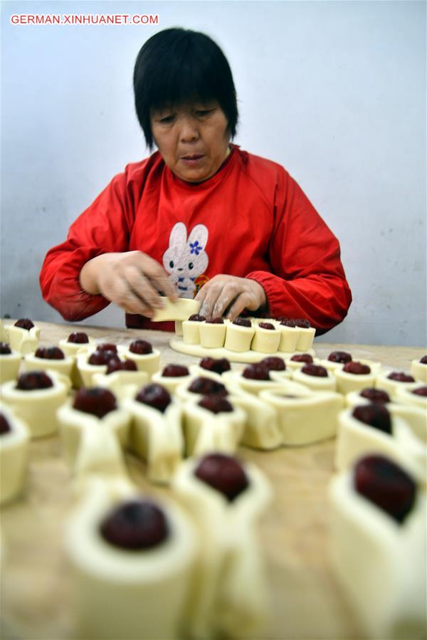 #CHINA-SHANDONG-LIAOCHENG-FLOWERY CAKES (CN)