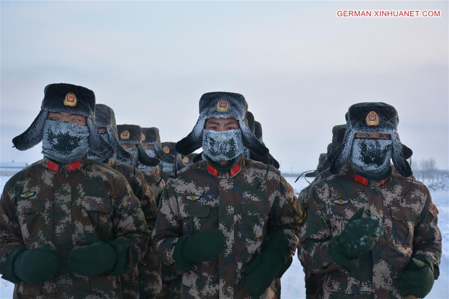 #CHINA-INNER MONGOLIA-SOLDIERS-TRAINING (CN)