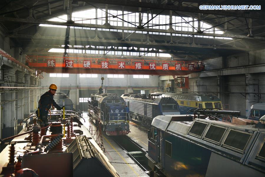 CHINA-TIANJIN-SPRING FESTIVAL TRAVEL RUSH-TRAIN MAINTENANCE (CN)