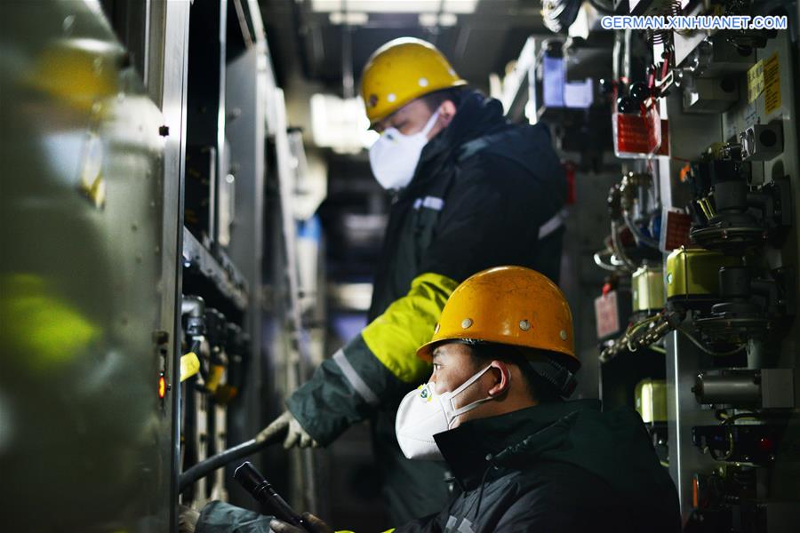 CHINA-TIANJIN-SPRING FESTIVAL TRAVEL RUSH-TRAIN MAINTENANCE (CN)