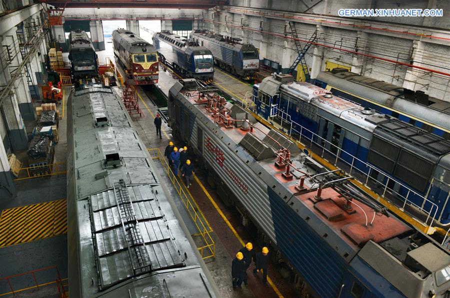 CHINA-TIANJIN-SPRING FESTIVAL TRAVEL RUSH-TRAIN MAINTENANCE (CN)