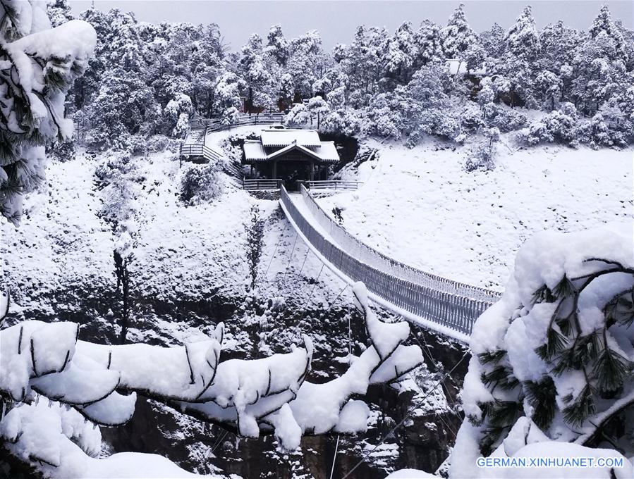 CHINA-COLD FRONT-SNOW SCENERY (CN)