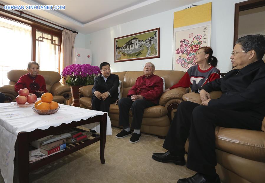 CHINA-BEIJING-LIU YUNSHAN-SCIENTISTS-VISIT(CN)