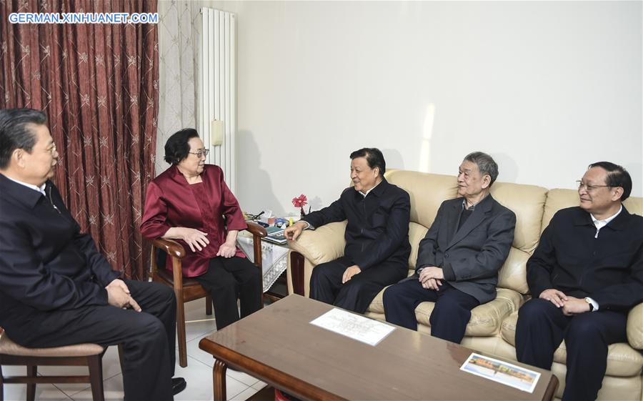 CHINA-BEIJING-LIU YUNSHAN-SCIENTISTS-VISIT(CN)