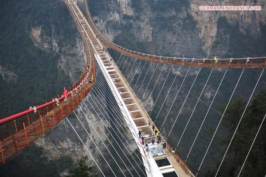 #CHINA-HUNAN-ZHANGJIAJIE-GRAND CANYON BRIDGE (CN) 