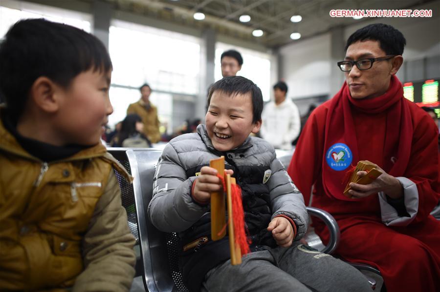 CHINA-GUIZHOU-GUIYANG-TRAVEL RUSH-FOLK ART (CN)