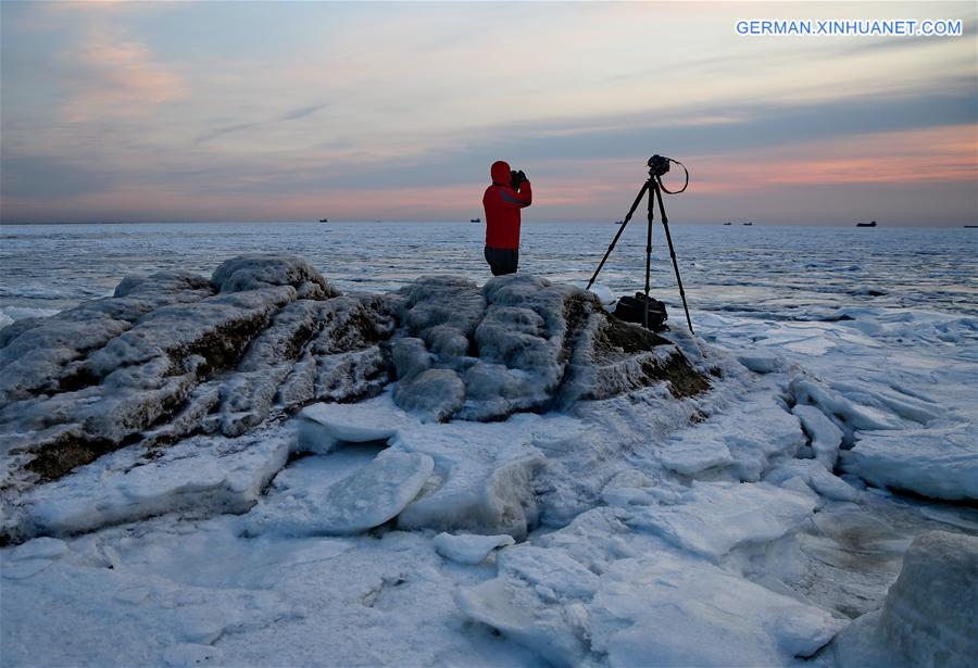 CHINA-HEBEI-QINHUANGDAO-SEA ICE (CN)