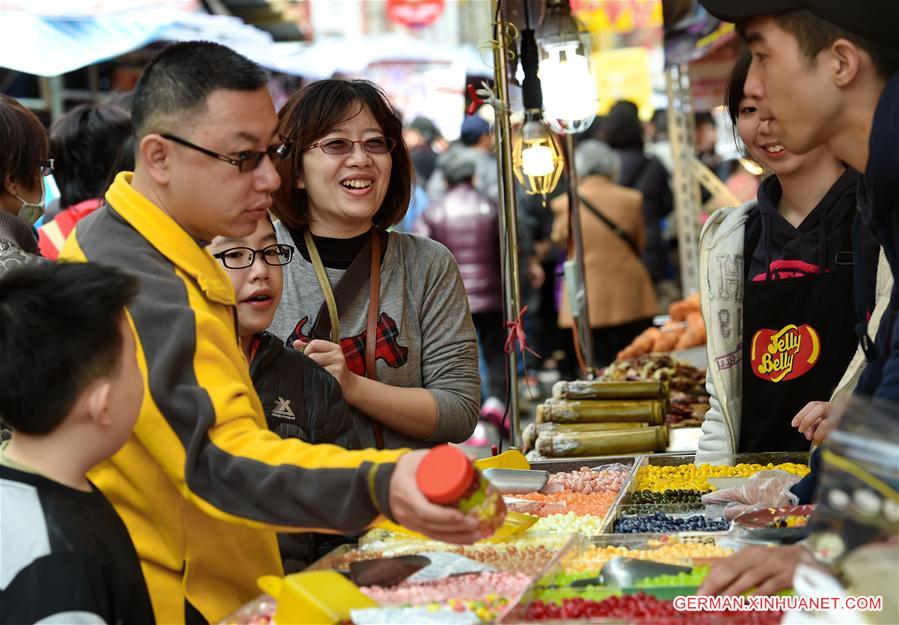 CHINA-TAIPEI-MARKET-LUNAR NEW YEAR (CN)