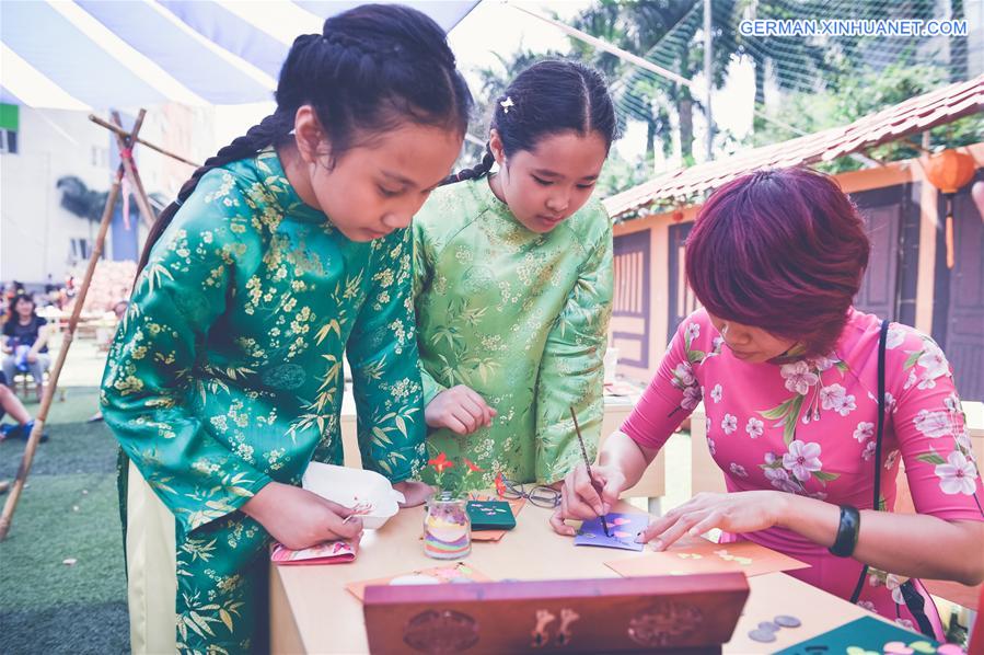 VIETNAM-HO CHI MINH CITY-SCHOOL-WELCOMING TET