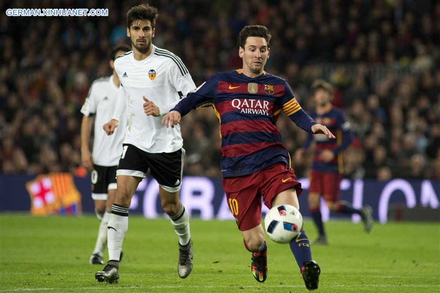 (SP)SPAIN-BARCELONA-FOOTBALL-KING'S CUP-SEMIFINAL-BARCELONA VS VALENCIA