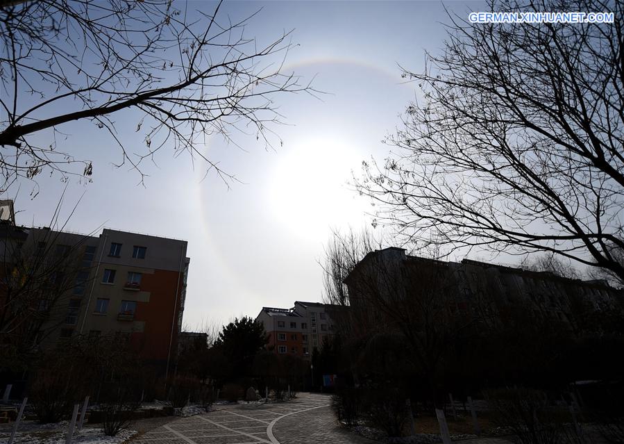 CHINA-INNER MONGOLIA-HOHHOT-SOLAR HALO (CN) 