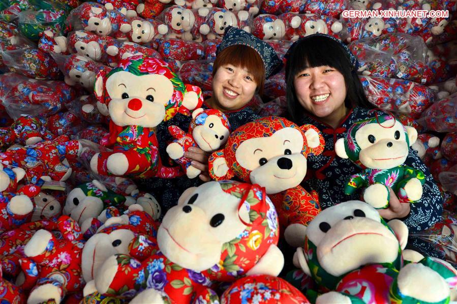 CHINA-SHANDONG-WEIFANG-FABRIC MONKEY DOLLS (CN)