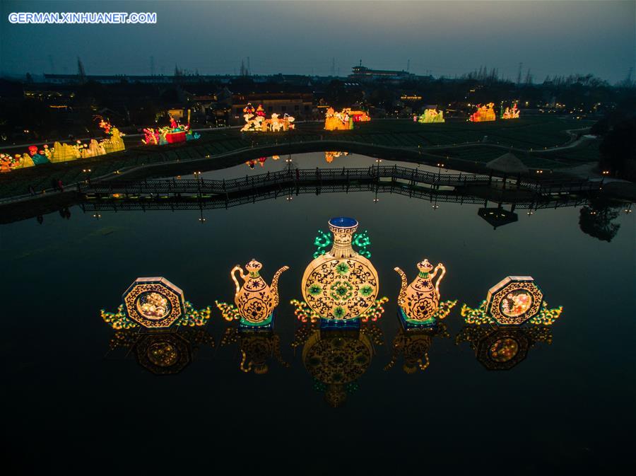 CHINA-ZHEJIANG-LANTERN-SPRING FESTIVAL (CN)