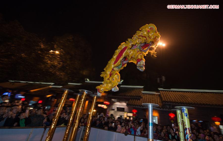 CHINA-CHENGDU-TEMPLE FAIR (CN)