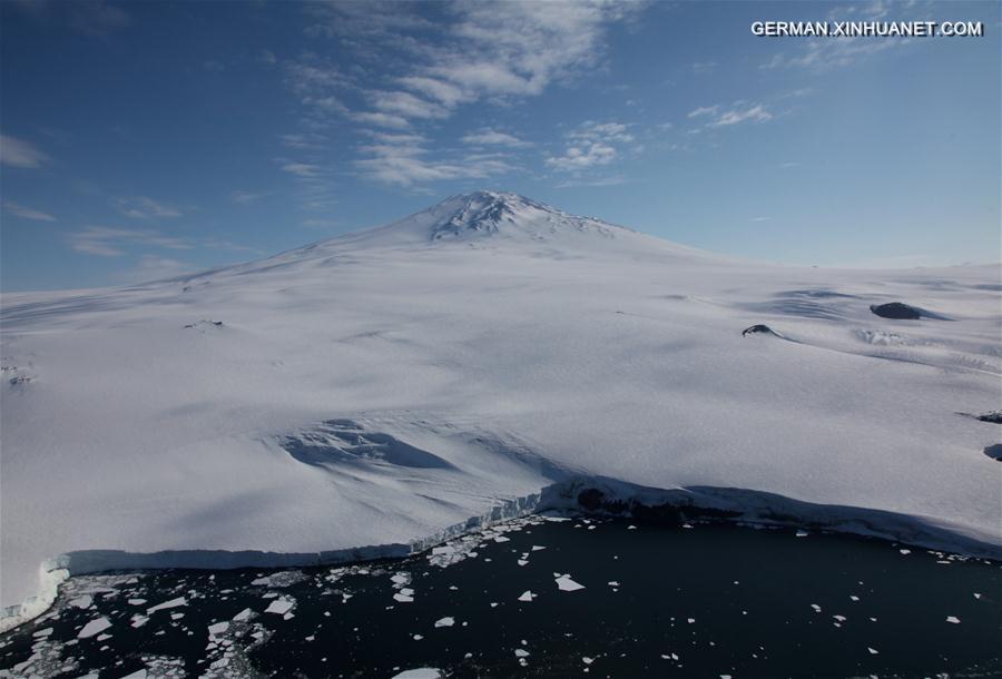 ANTARCTICA-XUELONG-ROSS SEA-SCENERY (CN)