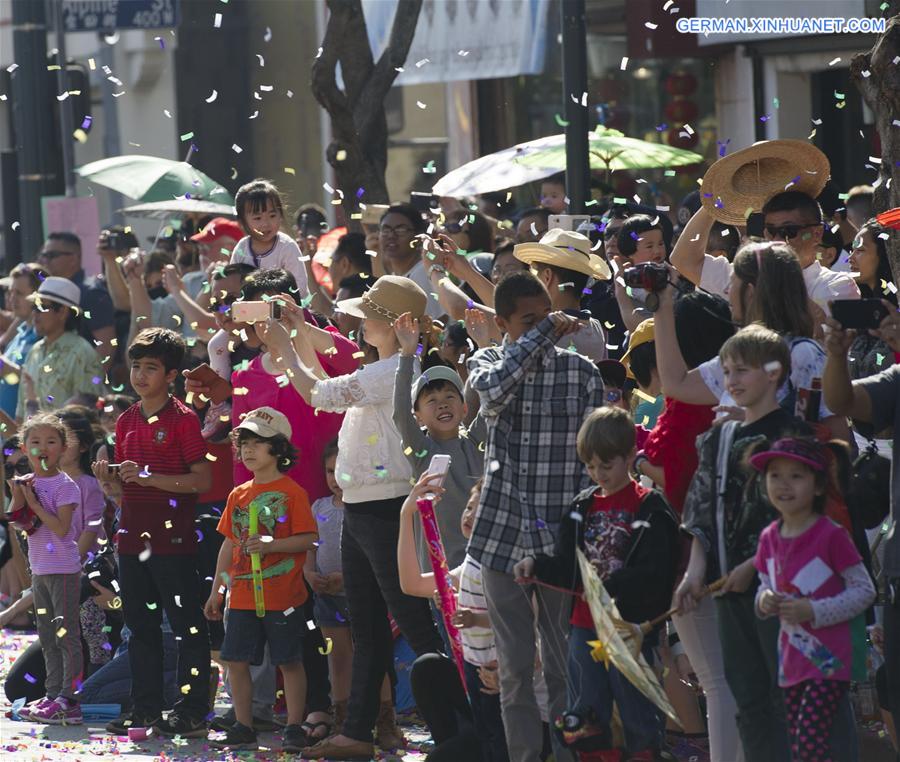 U.S.-LOS ANGELES-NEW YEAR PARADE