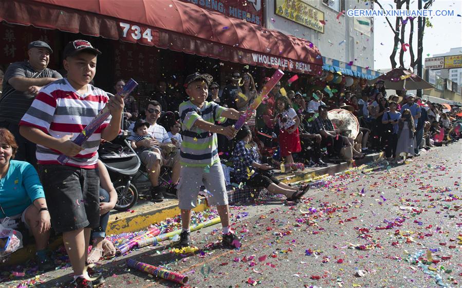 U.S.-LOS ANGELES-NEW YEAR PARADE