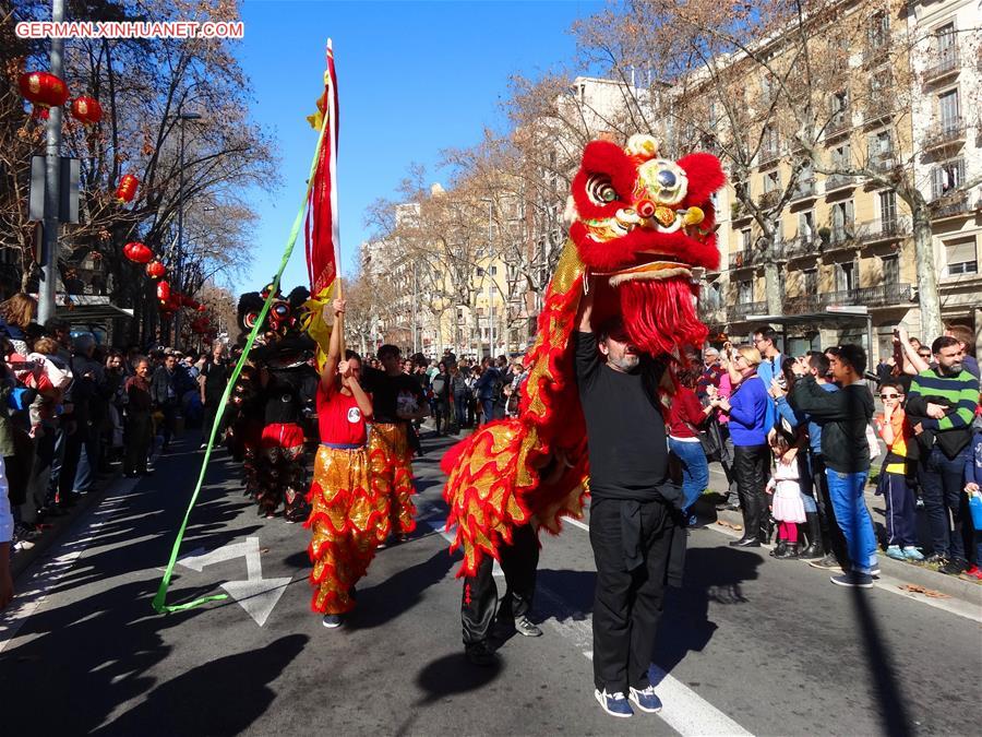 SPAIN-BARCELONA-NEW YEAR PARADE