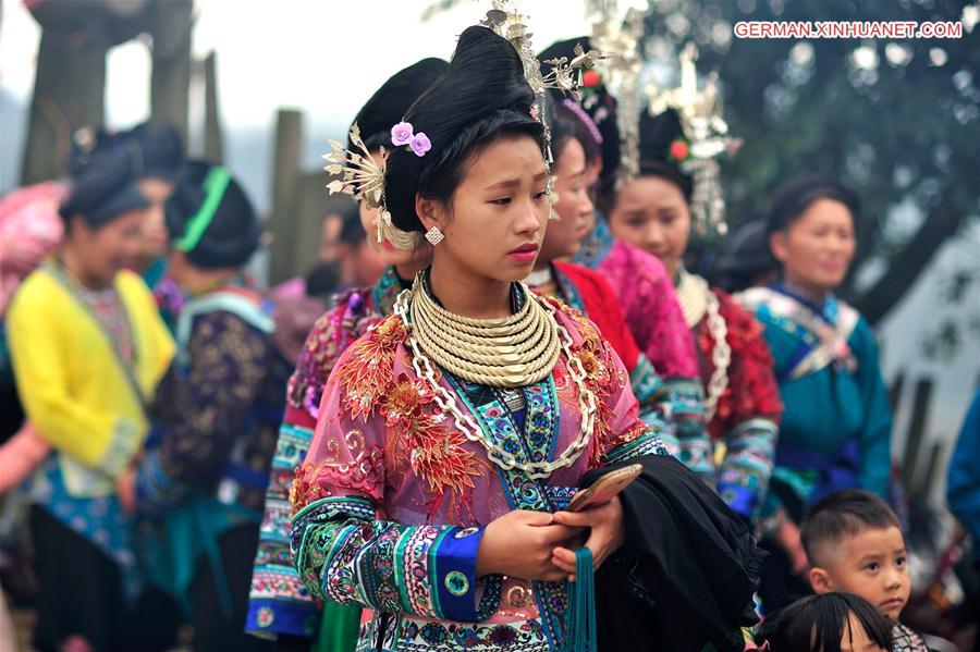 #CHINA-GUIZHOU-MIAO ETHNIC COSTUME(CN)