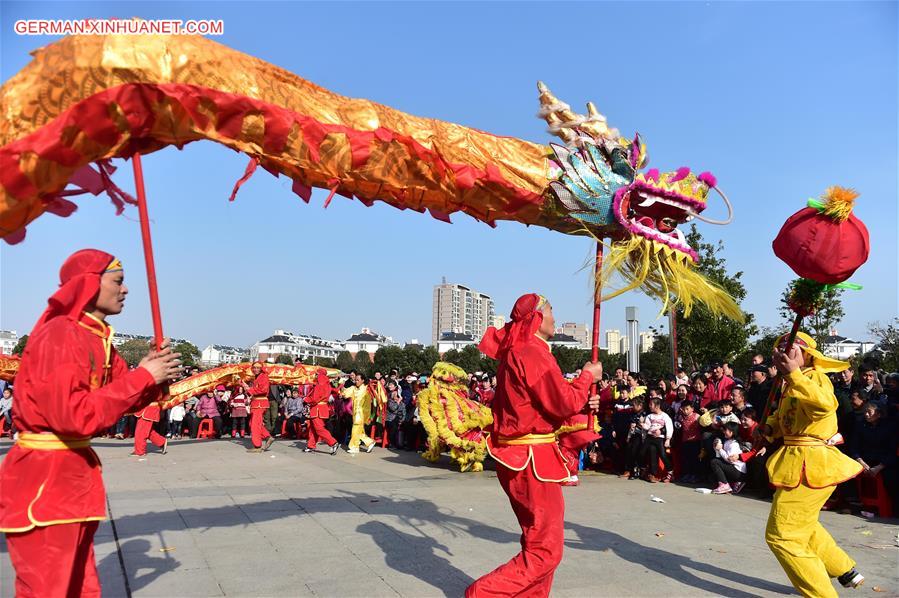 CHINA-ANHUI-FOLK ART-LANTERN FESTIVAL CELEBRATIONS (CN)