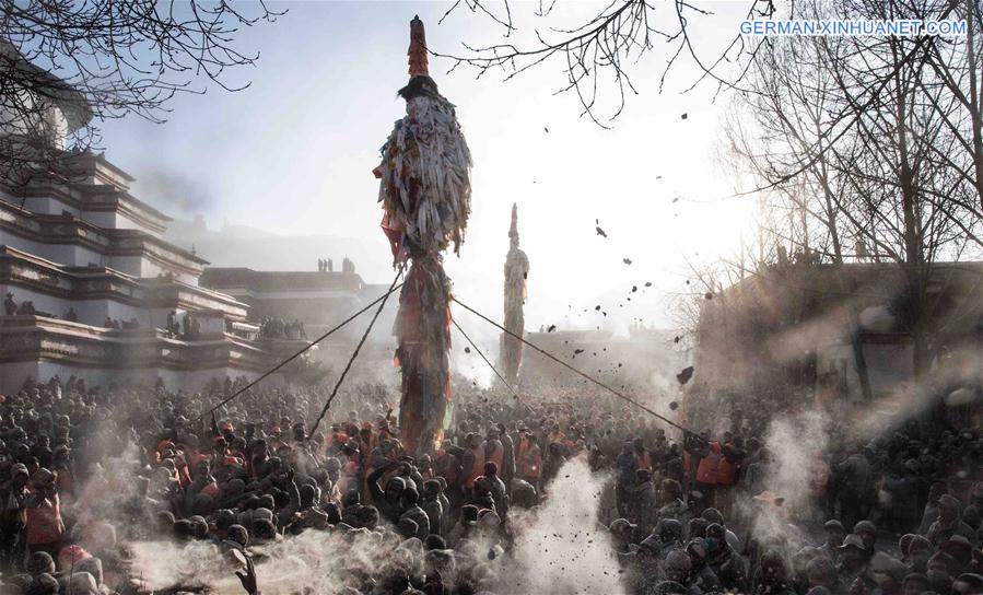 CHINA-TIBET-FLOUR FIGHT-TIBETAN NEW YEAR CELEBRATIONS (CN)