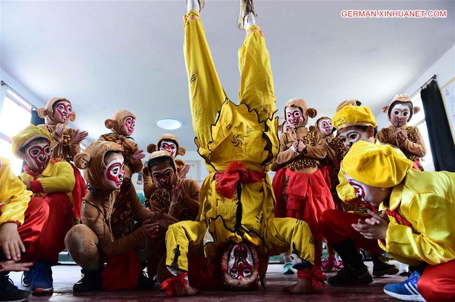 CHINA-SHANDONG-ZIBO-MONKEY OPERA (CN)