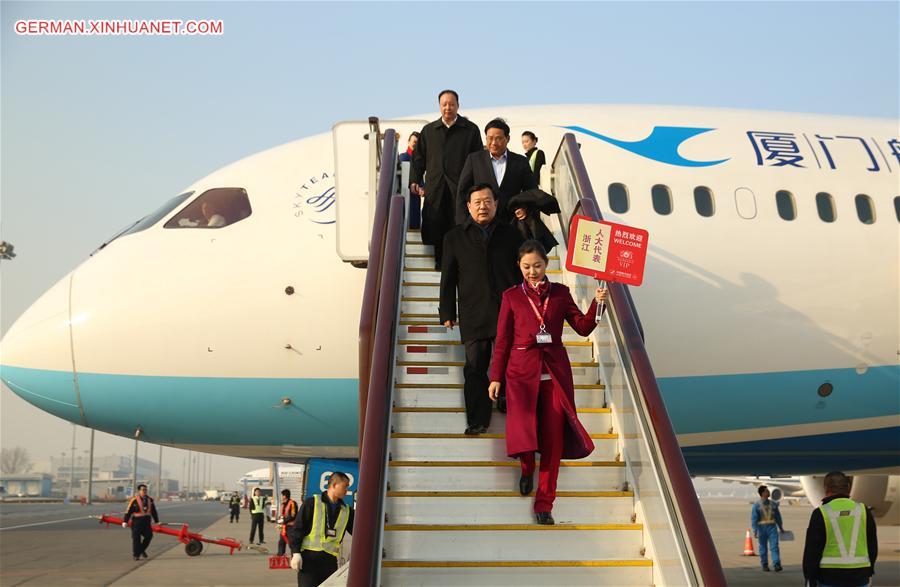 (TWO SESSIONS)CHINA-BEIJING-NPC DEPUTIES-ARRIVAL (CN) 