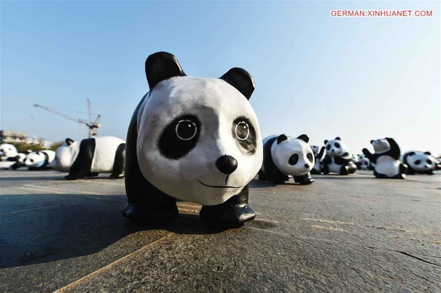 THAILAND-BANGKOK-PAPIER-MACHE PANDA-EXHIBITION