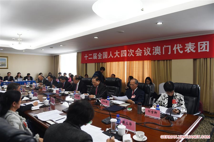 (TWO SESSIONS) CHINA-BEIJING-NPC-MACAO DELEGATION-PLENARY MEETING-OPEN (CN)