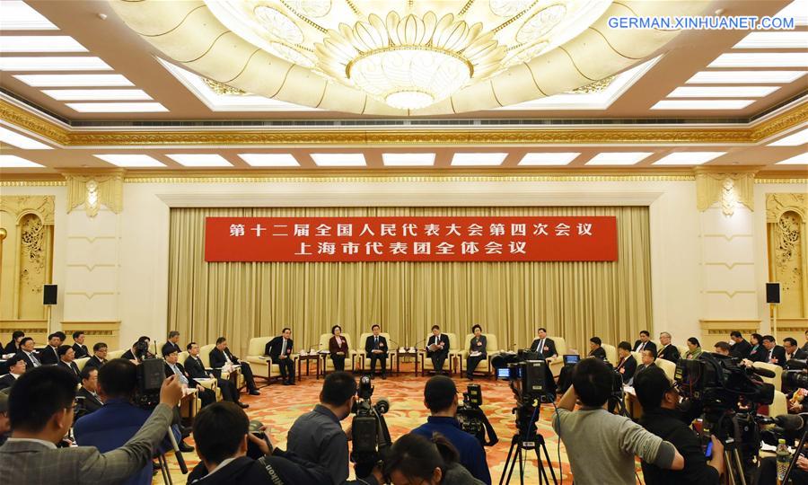 (TWO SESSIONS)CHINA-BEIJING-NPC-SHANGHAI DELEGATION-PLENARY MEETING (CN)