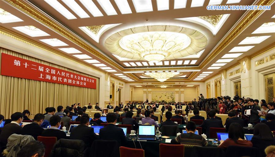 (TWO SESSIONS)CHINA-BEIJING-NPC-SHANGHAI DELEGATION-PLENARY MEETING (CN)