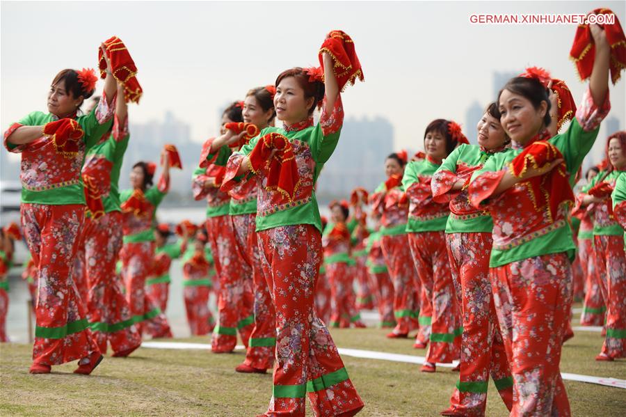 CHINA-HONG KONG-YANGGE DANCE-GUINNESS WORLD RECORDS (CN)