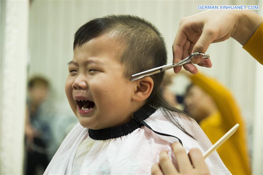 #CHINA-LONGTAITOU FESTIVAL-HAIRCUT (CN)