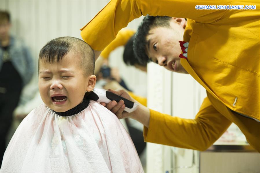 #CHINA-LONGTAITOU FESTIVAL-HAIRCUT (CN)