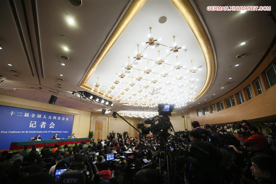 (TWO SESSIONS)CHINA-BEIJING-NPC-PRESS CONFERENCE-ENVIRONMENTAL PROTECTION (CN)