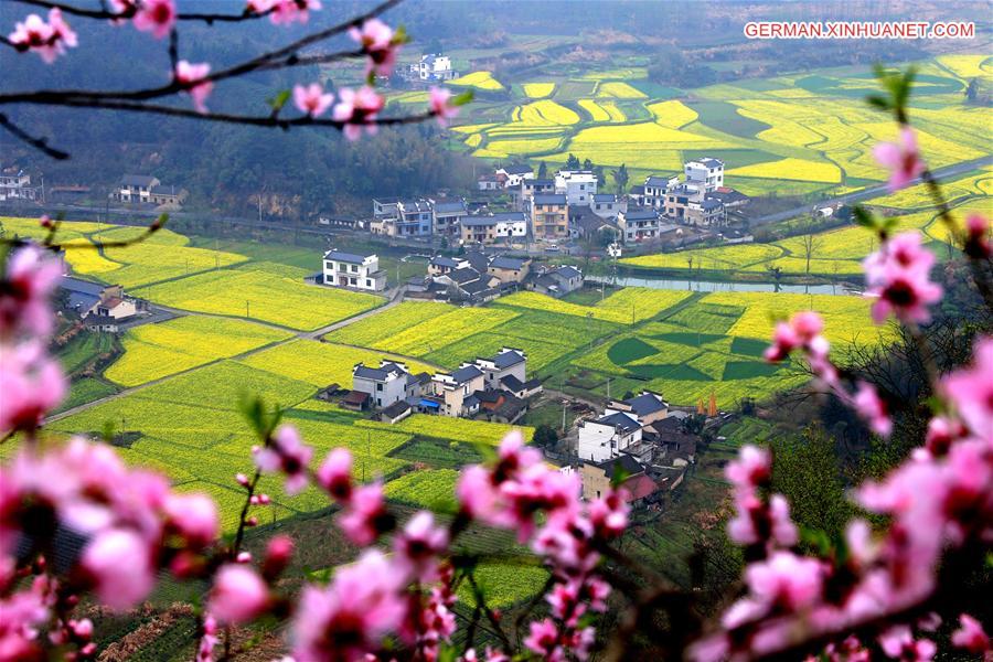 #CHINA-ANHUI-HUANGSHAN-SCENERY (CN)