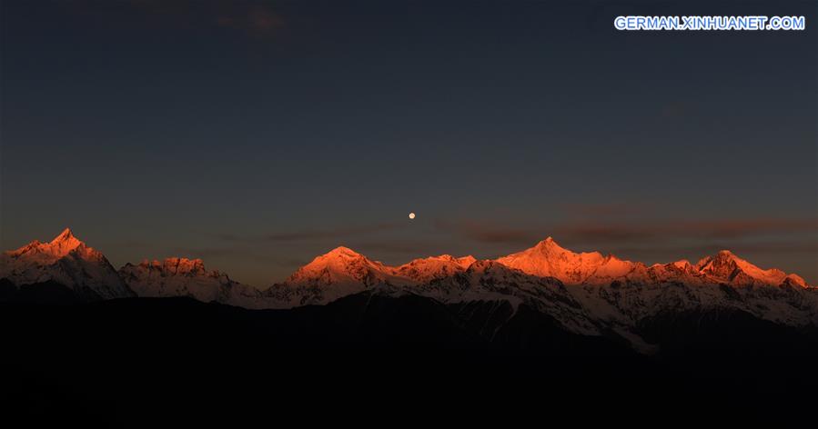 CHINA-YUNNAN-MEILI SNOW MOUNTAINS (CN)