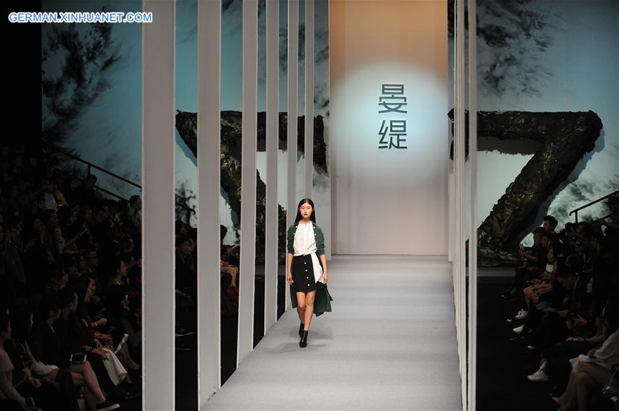 CHINA-BEIJING-FASHION-ZOUAL (CN)