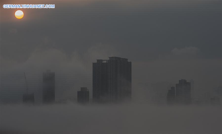 CHINA-HONG KONG-FOG (CN)