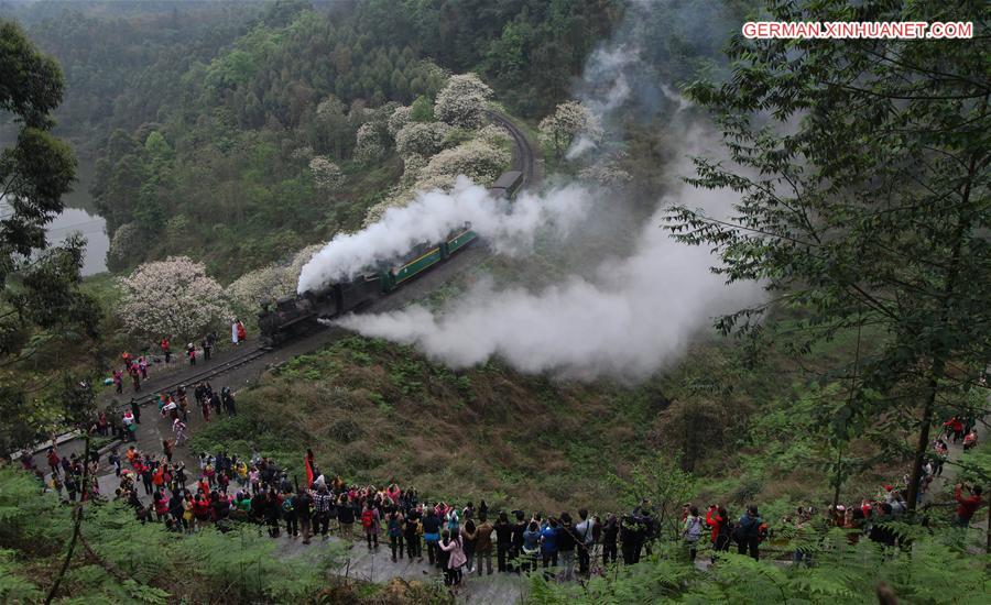 CHINA-SICHUAN-STEAM TRAIN (CN)