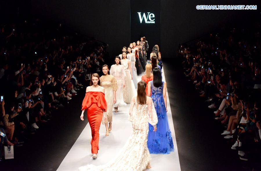 #CHINA-SHANGHAI-FASHION WEEK (CN)