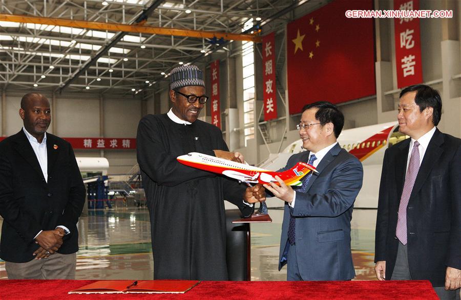 CHINA-SHANGHAI-NIGERIAN PRESIDENT-COMAC-VISIT (CN)