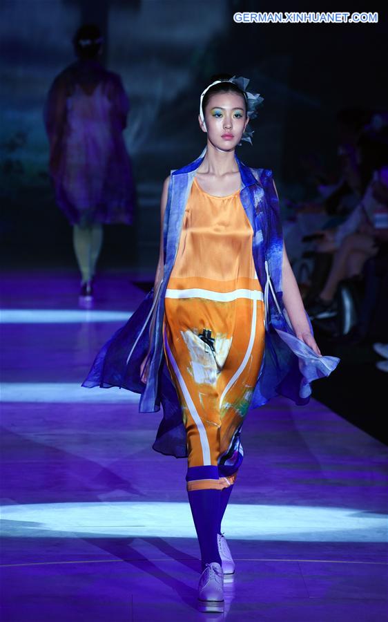 #CHINA-TAIPEI-FASHION SHOW (CN)