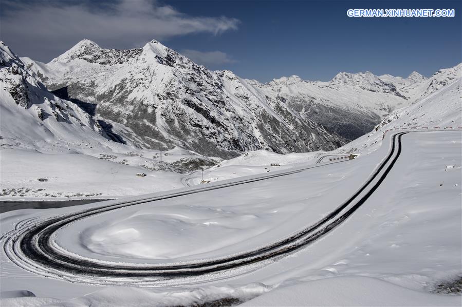 CHINA-TIBET-CONA-SNOWFALL (CN)